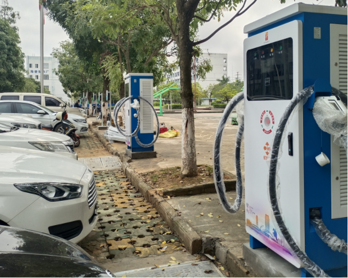 汽車(chē)充電樁