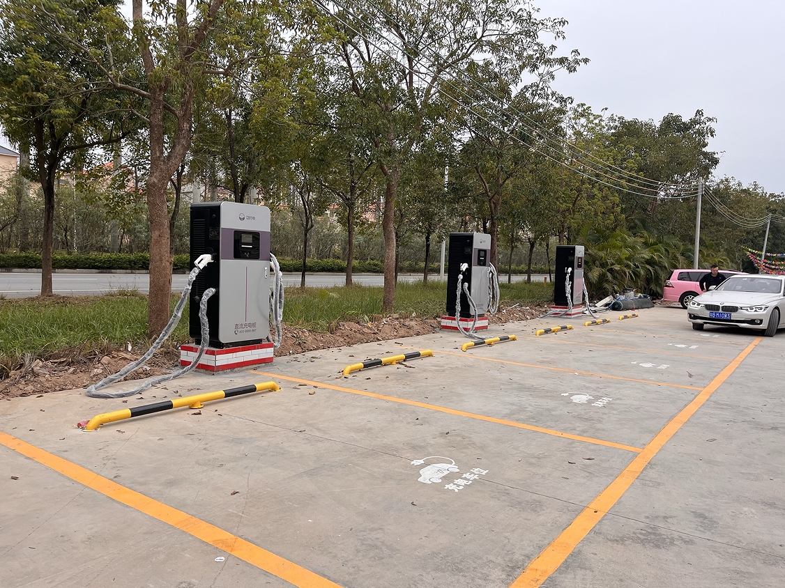 充電樁補(bǔ)貼：吉林省發(fā)布電動(dòng)汽車充電站建設(shè)運(yùn)營(yíng)補(bǔ)貼